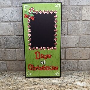 Green 'Days 'til Christmas' Chalkboard Holiday Countdown Sign